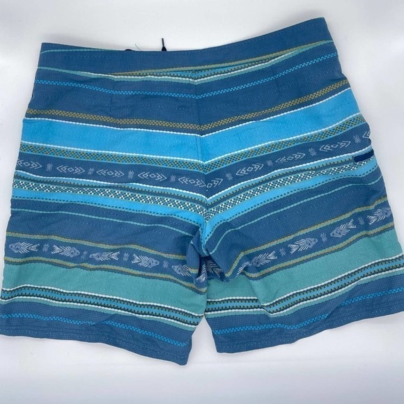 TOAD & CO Blue and Green Cetacean Swim Trunks Mens Size 38 XL Ethical US Company - Picture 2 of 10